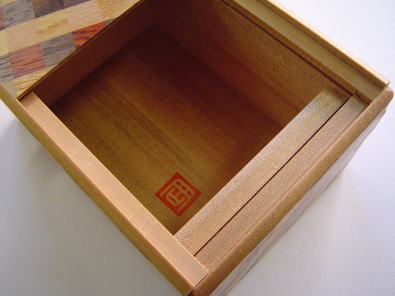 5 Sun 10 Steps Ichimatsu Japanese Puzzle Box